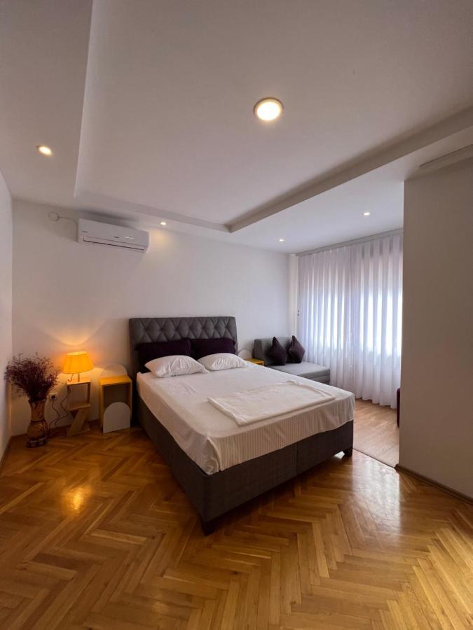 Zani Boutique Hotel Prizren Exteriör bild