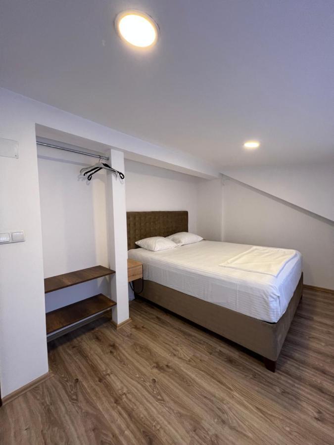Zani Boutique Hotel Prizren Exteriör bild