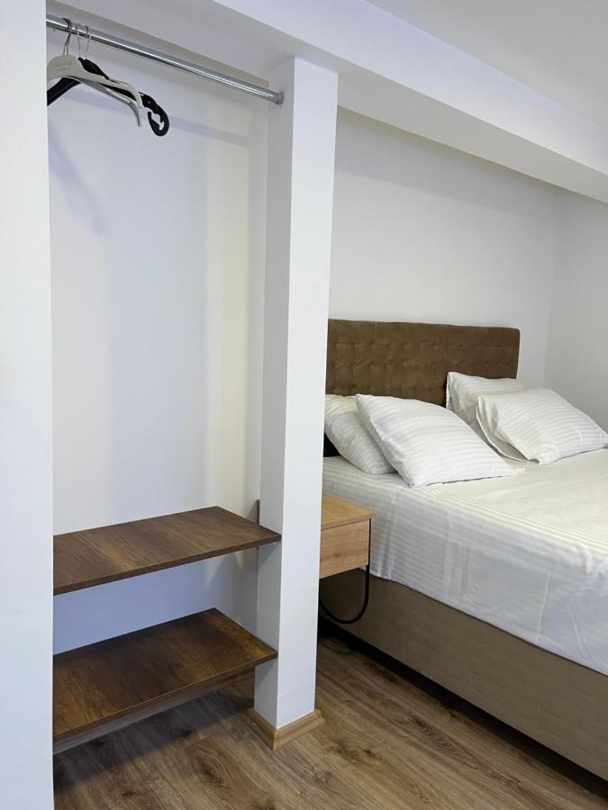 Zani Boutique Hotel Prizren Exteriör bild