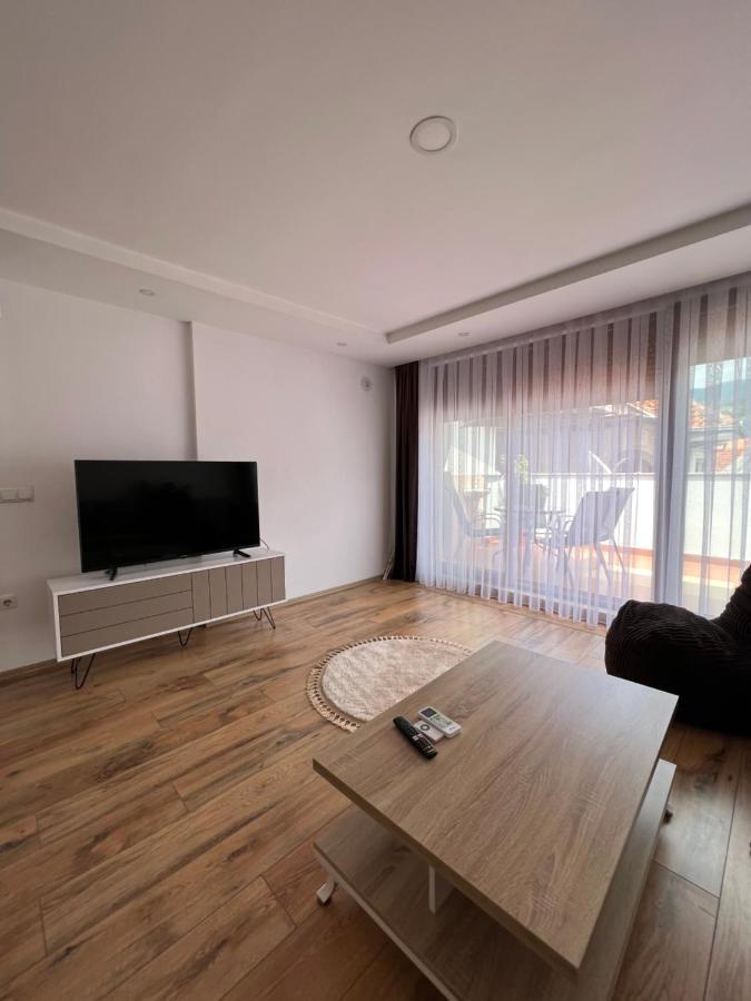 Zani Boutique Hotel Prizren Exteriör bild