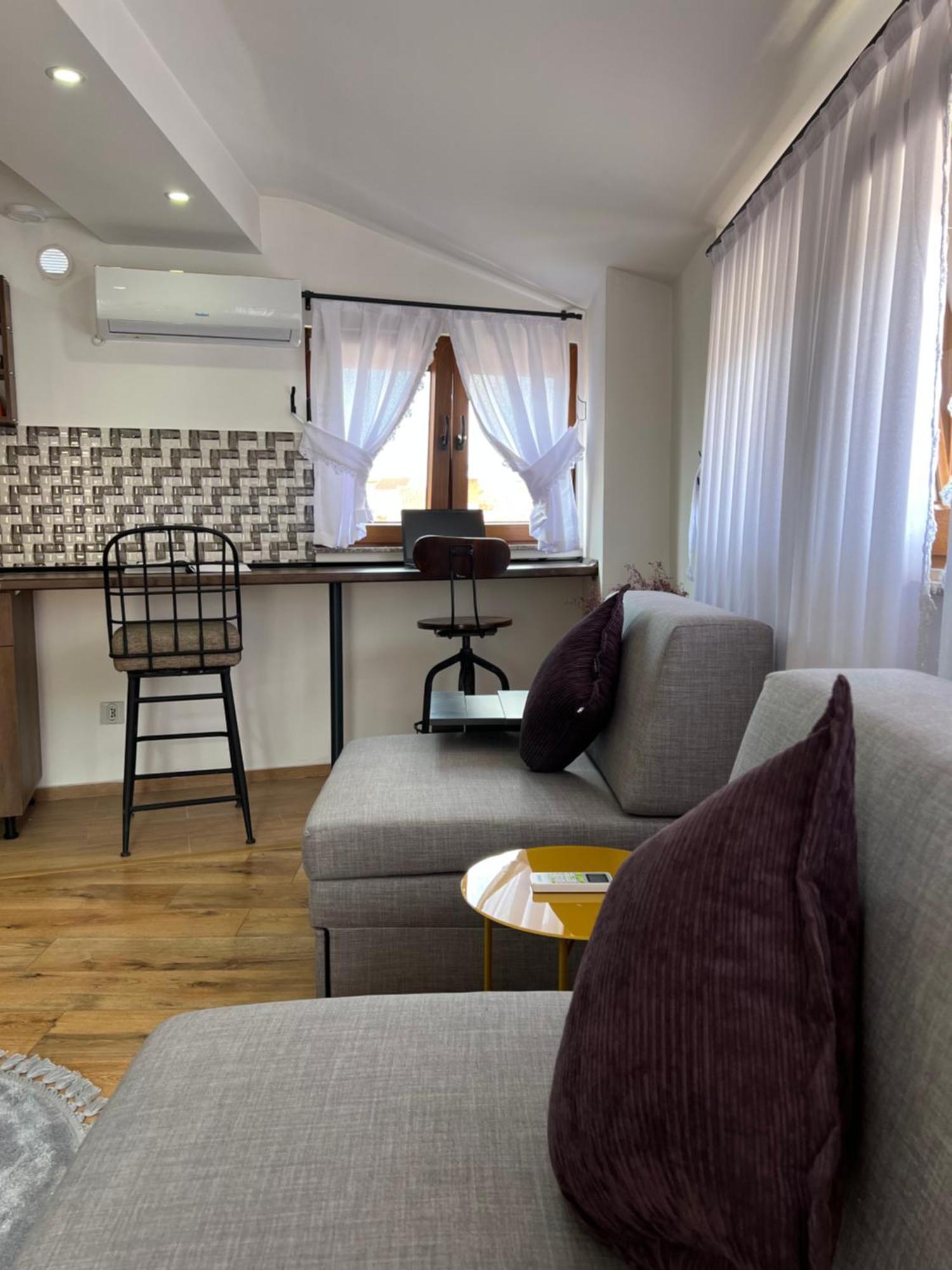 Zani Boutique Hotel Prizren Exteriör bild
